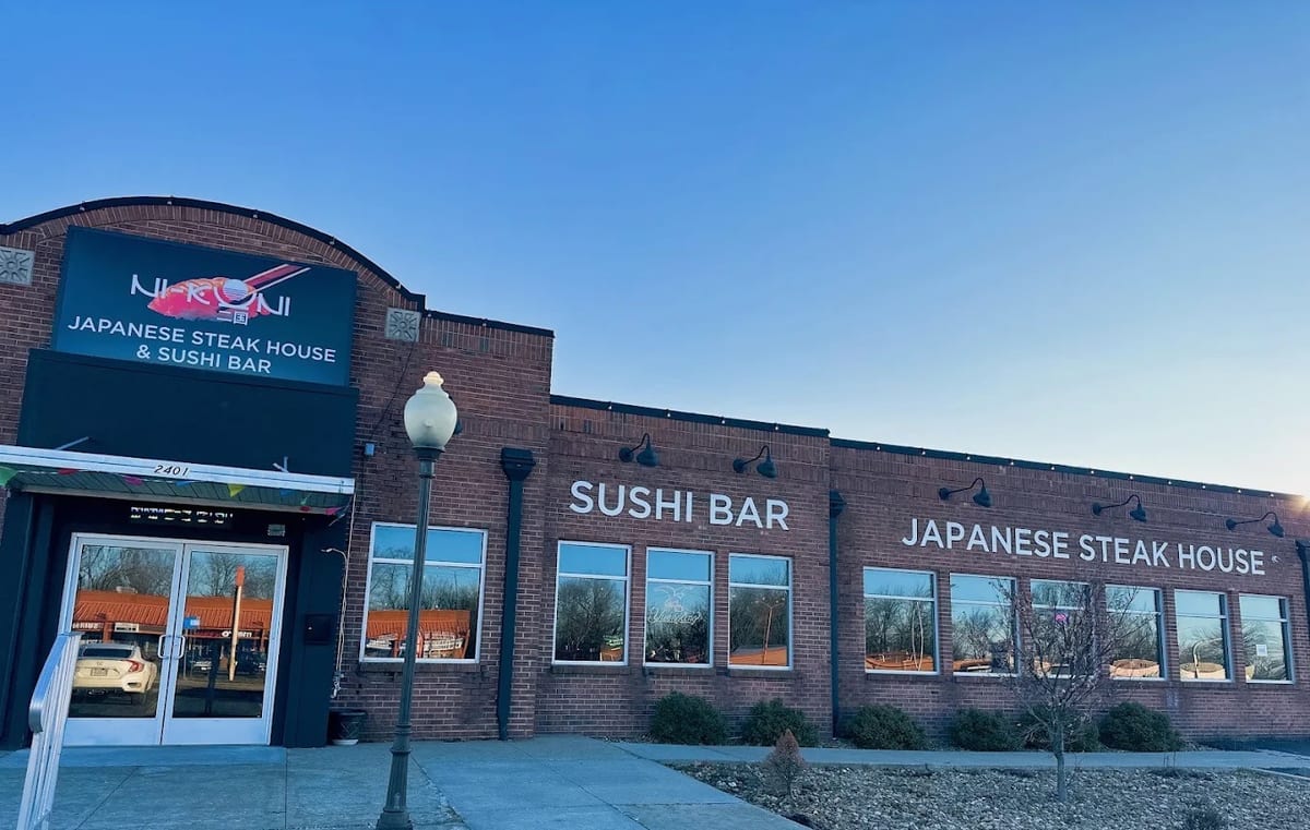 Ni-Kuni Japanese Steak House & Sushi Bar