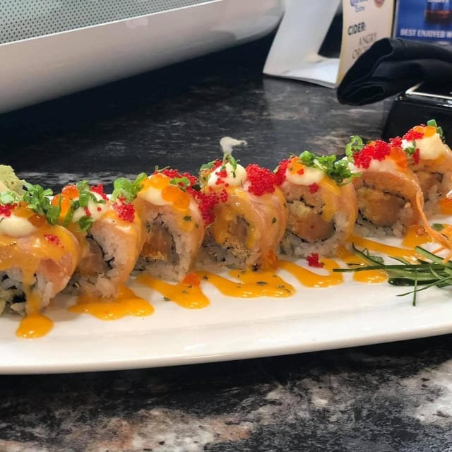 Salmon Dream Roll.